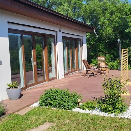 Apartman S Bazenem A Saunou Kadaň Extérieur photo