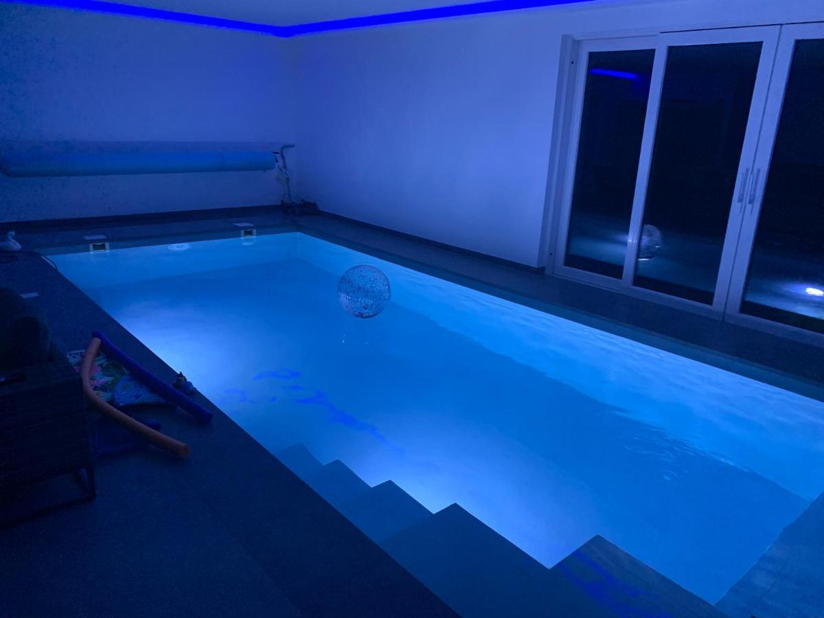 Apartman S Bazenem A Saunou Kadaň Extérieur photo