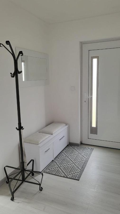 Apartman S Bazenem A Saunou Kadaň Extérieur photo