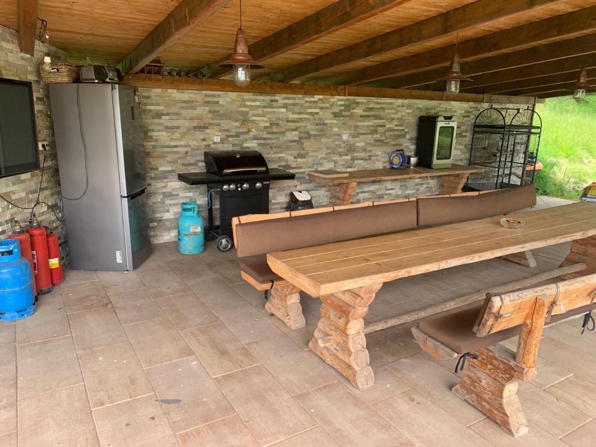 Apartman S Bazenem A Saunou Kadaň Extérieur photo